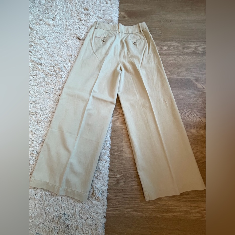 Madewell Petite Harlow Wide-Leg Pant in Vintage Khaki - Picture 9 of 10